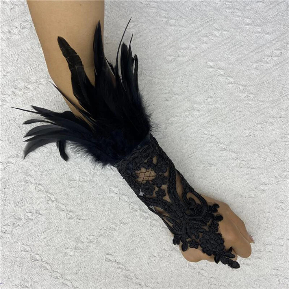 Cat Scan Fashion Lace Feather Gloves